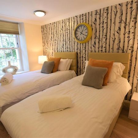 Meridian Way - Your Apartment Bristol Extérieur photo