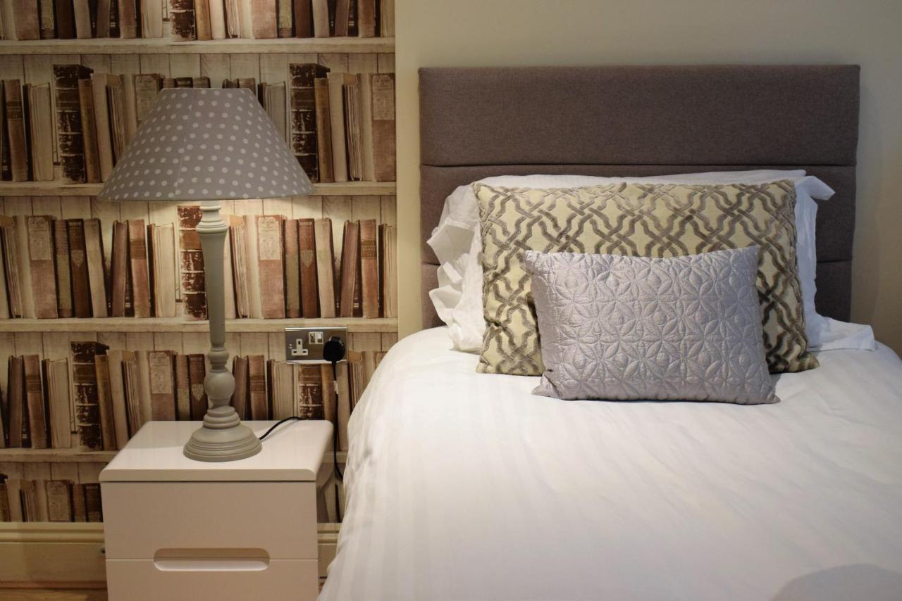 Meridian Way - Your Apartment Bristol Extérieur photo